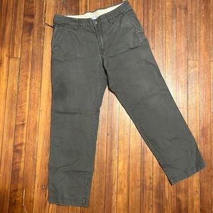 Green ‘Regular Fit’ Columbia pants